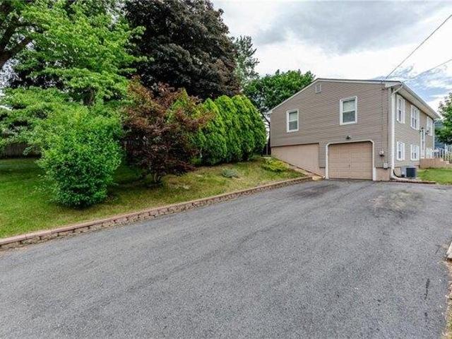 House for sale in Coventry, Rhode Island