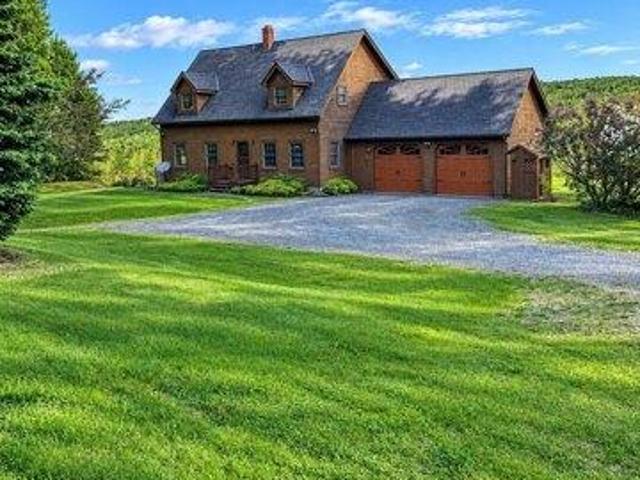 House for sale in Craftsbury, Orleans County