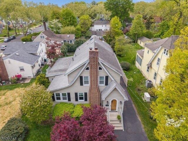 House for sale in Cranford, New Jersey