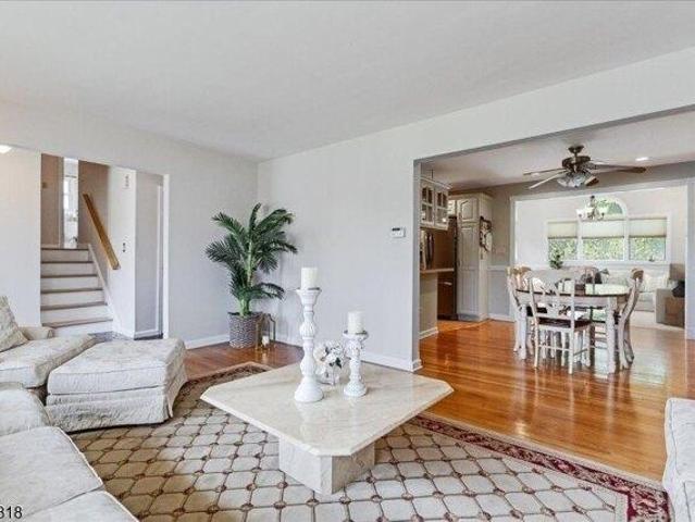 House for sale in Cranford, New Jersey