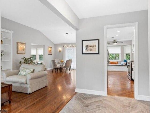 House for sale in Cranford, New Jersey