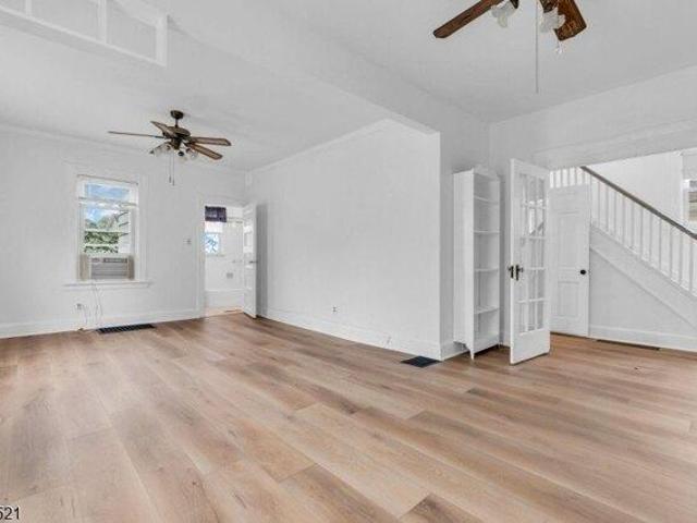 House for sale in Cranford, New Jersey