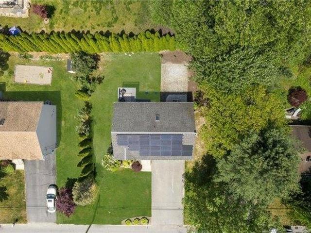 House for sale in Cranston, Rhode Island