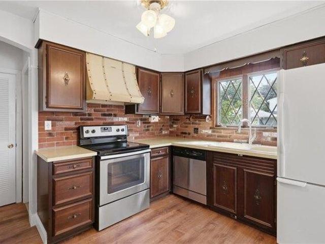House for sale in Cranston, Rhode Island