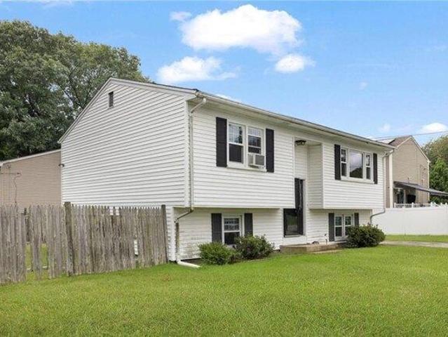 House for sale in Cranston, Providence County