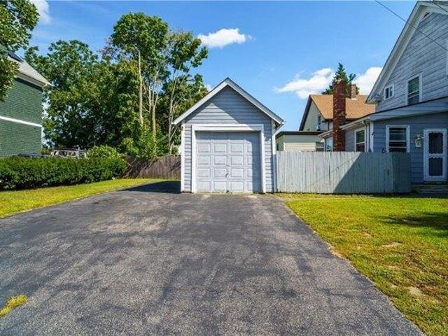 House for sale in Auburn, Cranston