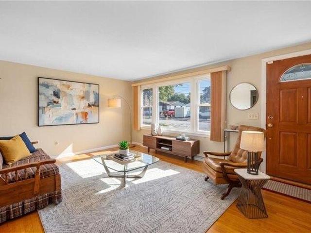 House for sale in Oaklawn, Cranston