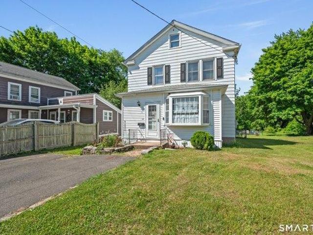 House for sale in Cromwell, Connecticut