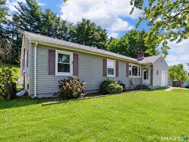 House for sale in Cromwell, Connecticut