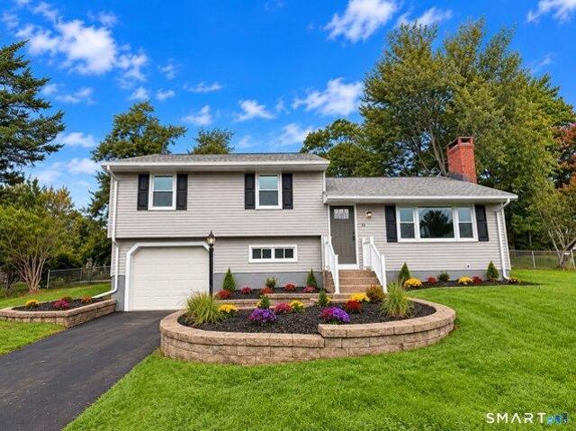 House for sale in Cromwell, Lower Connecticut River Valley Planning Region