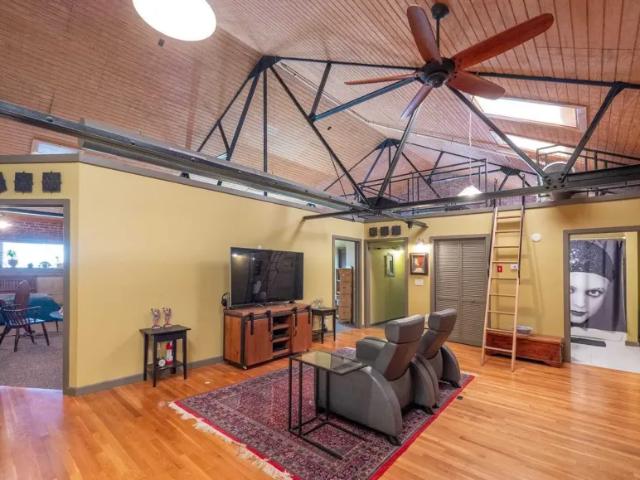 House for sale in Bridgeport, Connecticut