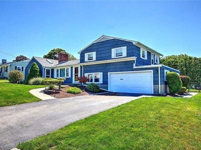 House for sale in Cumberland, Rhode Island