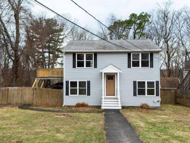 House for sale in Cumberland, Rhode Island
