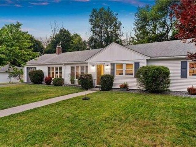 House for sale in Cumberland, Rhode Island