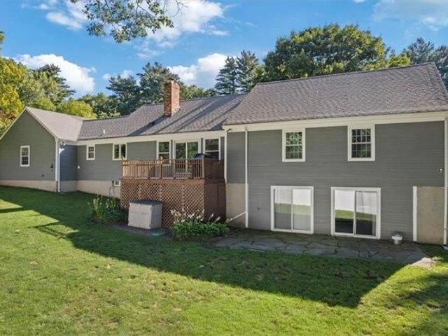 House for sale in Cumberland, Providence County