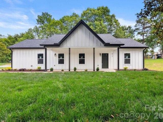 House for sale in High Shoals, North Carolina