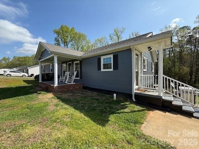 House for sale in Dallas, North Carolina