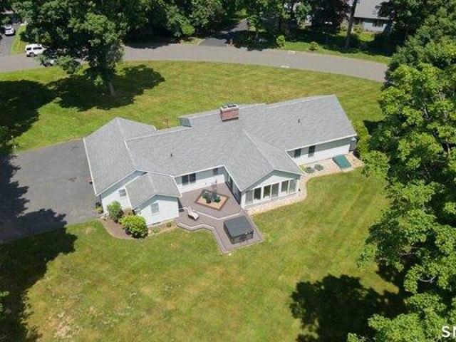 House for sale in Danbury, Connecticut