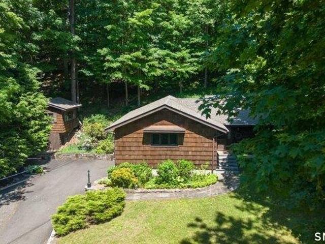 House for sale in Danbury, Connecticut