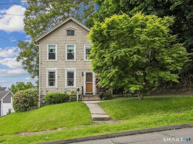 House for sale in Danbury, Connecticut