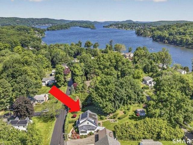 House for sale in Danbury, Connecticut