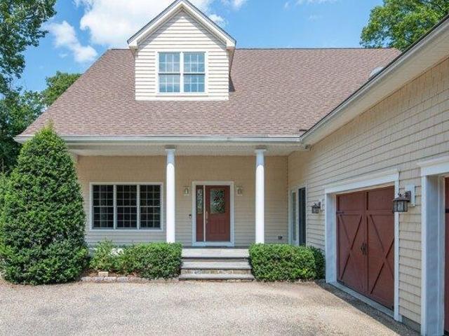 House for sale in Danbury, Connecticut