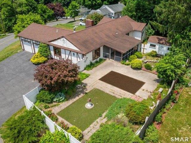 House for sale in Danbury, Connecticut
