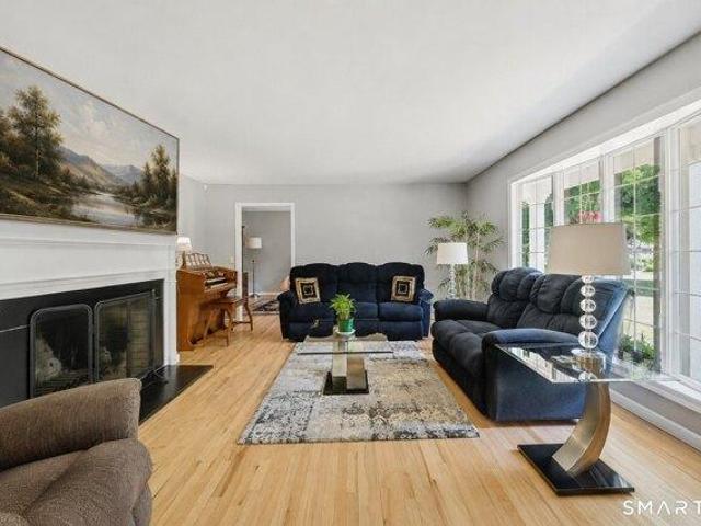 House for sale in Danbury, Connecticut