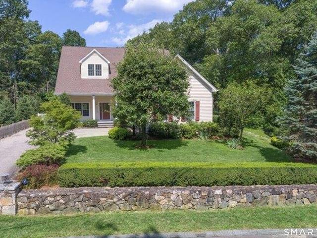 House for sale in Lake Waubeeka, Danbury