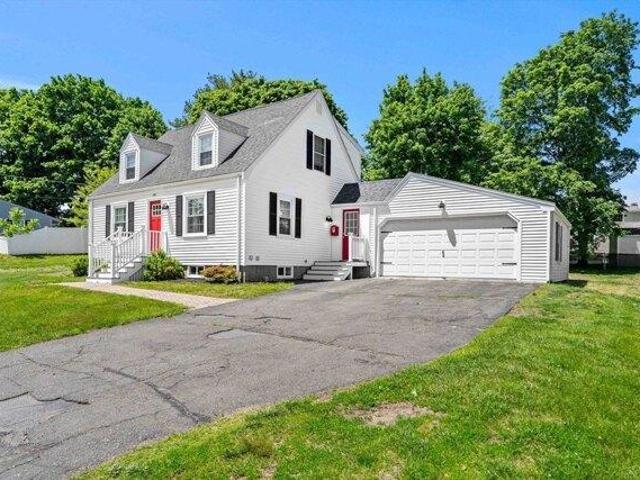 House for sale in Danvers, Massachusetts
