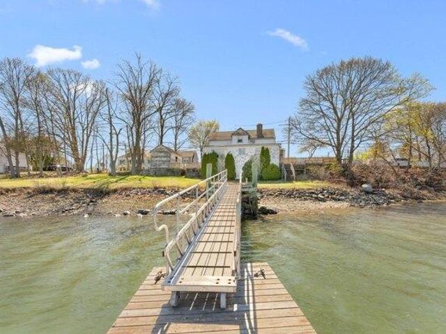 House for sale in Danversport, Danvers
