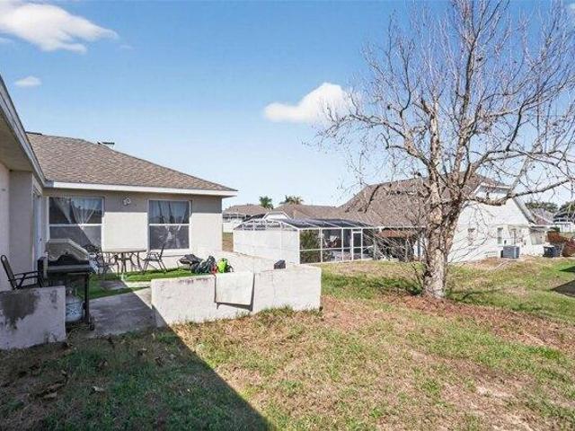 House for sale in Four Corners, Florida