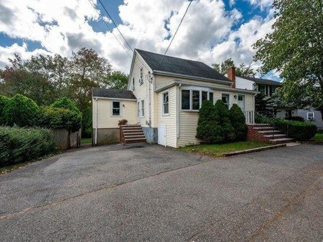 House for sale in Readville Manor, Dedham