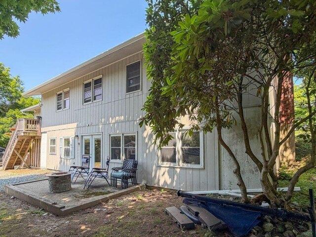 House for sale in Deer Isle, Maine