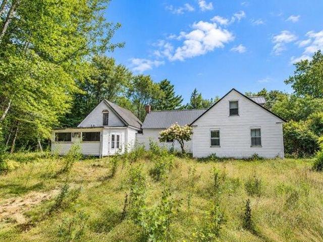 House for sale in Deer Isle, Maine