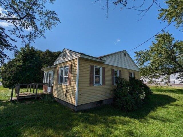 House for sale in Deerfield, Massachusetts