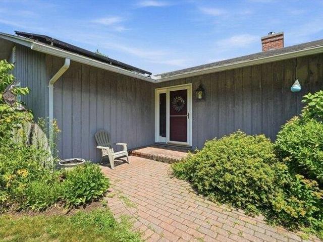 House for sale in Deerfield, Massachusetts