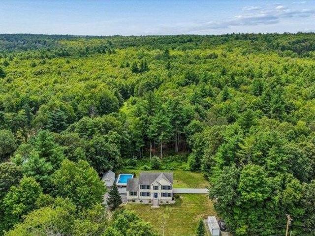 House for sale in Leavitts Hill, Deerfield