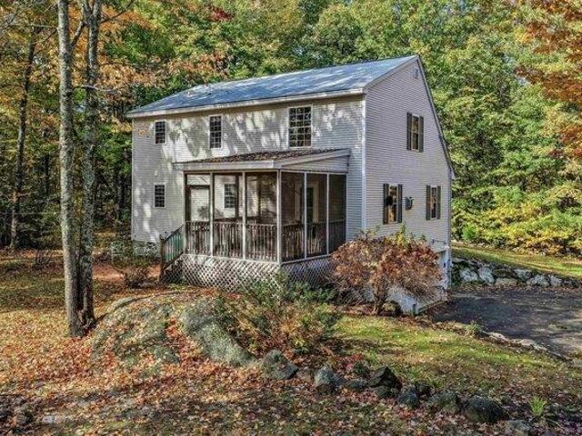 House for sale in Deerfield, Rockingham County