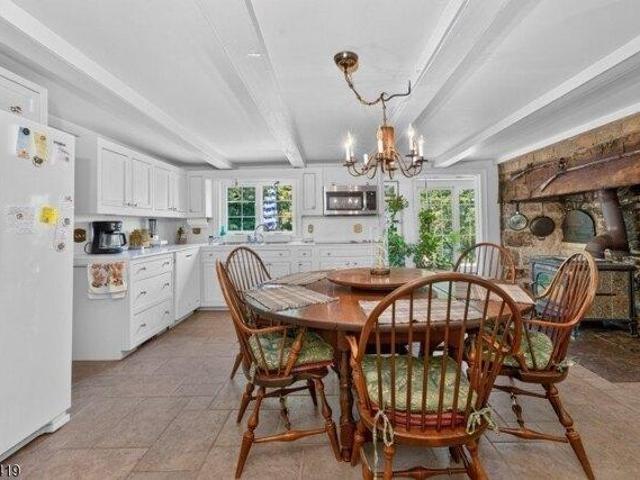 House for sale in Delaware, New Jersey