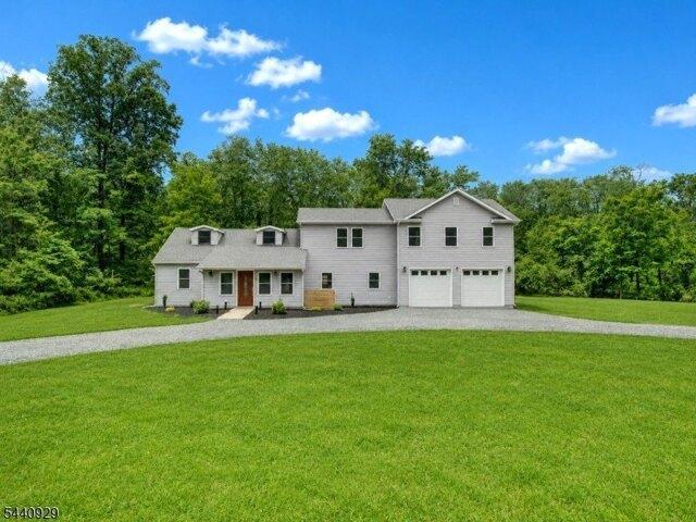 House for sale in Delaware, New Jersey