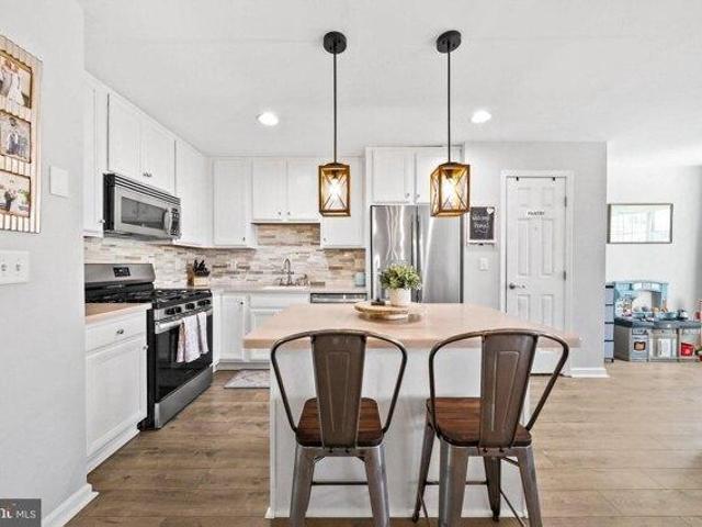 House for sale in Skin Corner, Delran Township