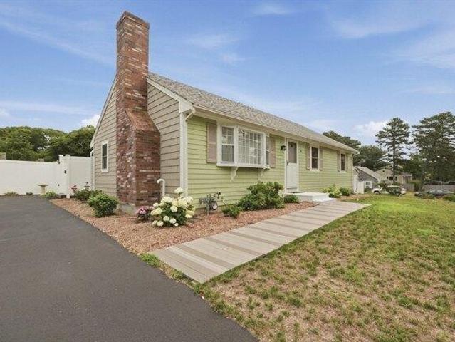 House for sale in Dennis, Massachusetts