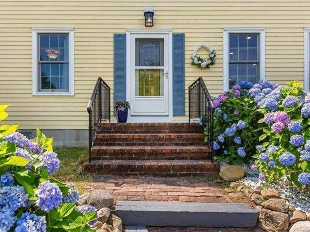 House for sale in Dennis, Massachusetts