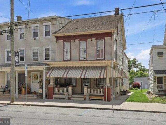 House for sale in Denver, Pennsylvania