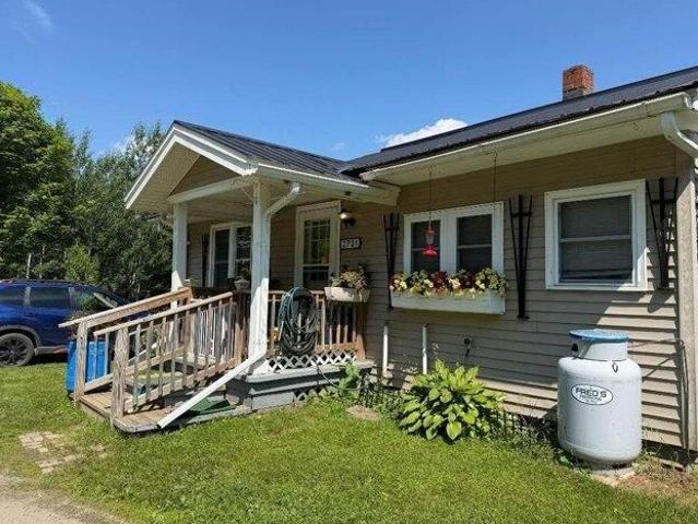 House for sale in Derby, Vermont