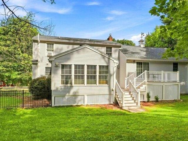 House for sale in New Hampshire