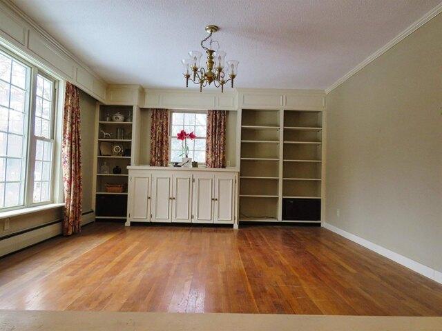 House for sale in Derry, Rockingham County