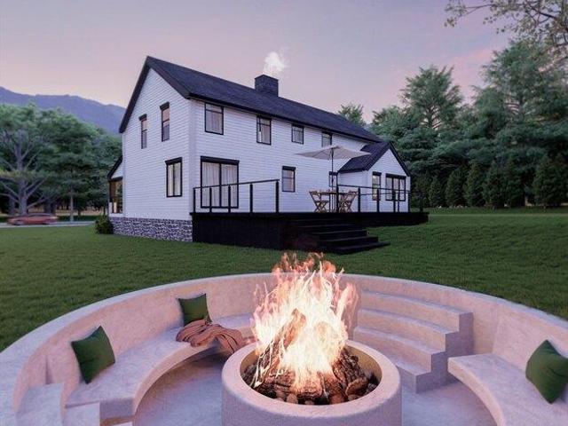 House for sale in Dighton