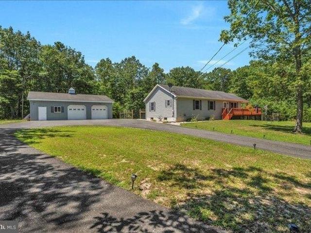 House for sale in Delmont, New Jersey